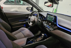 Toyota C-HR 122 cv Graphic  E-CVT / attelage / suivi toyota