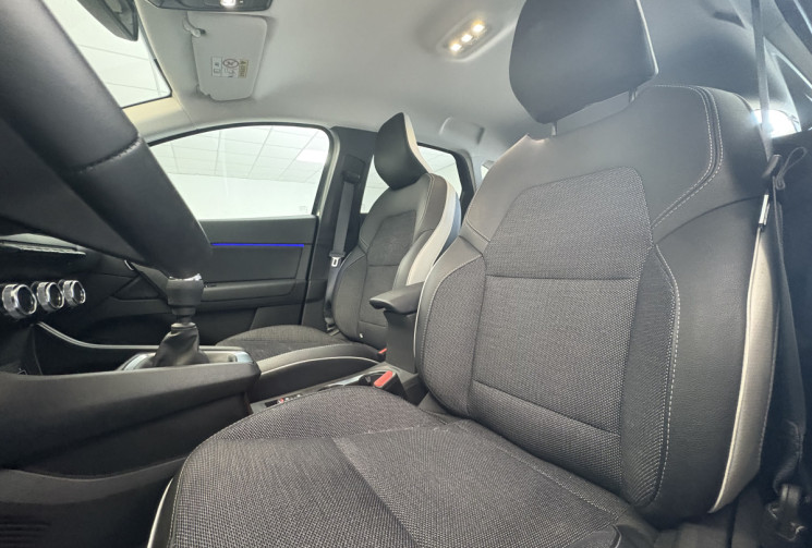 Renault Captur intens 140 cv