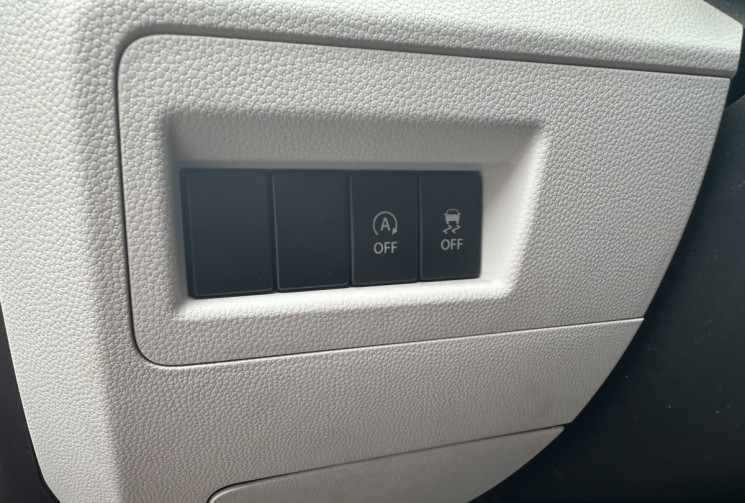 Suzuki IGNIS  1.2 i Dualjet  SHVS 90 PACK