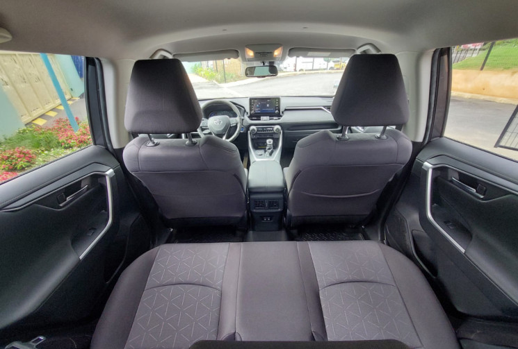 Toyota RAV4 V 2.5 VVT-iE 16V 222 Hybrid AWD-I E-CVT 177 cv Boîte auto