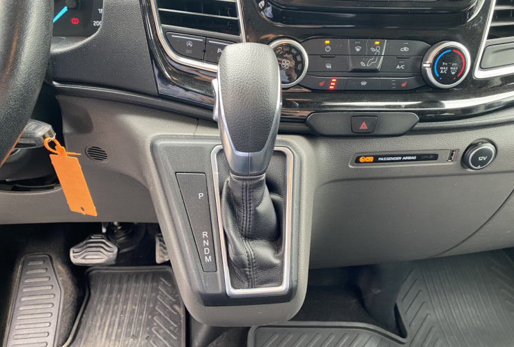 Ford TRANSIT CUSTOM FG I 310 L2H1 2.0 TDCi DOUBLE CABINE S&S 170 CV 6 PLACES + AMENAGEE --PAS DE TVA