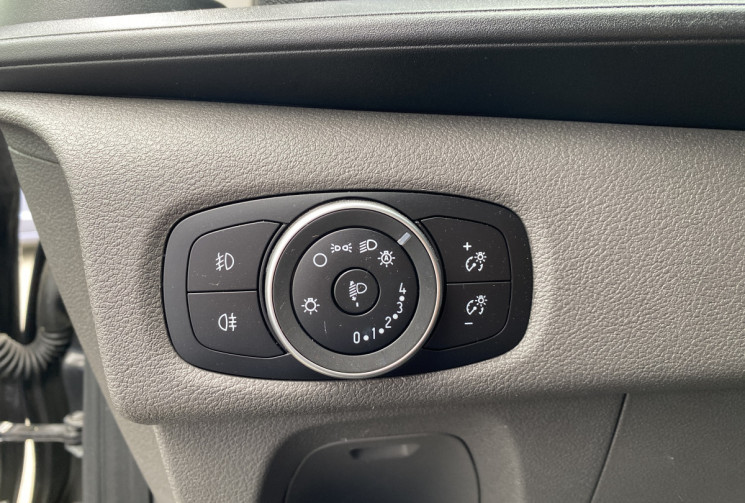 Ford TRANSIT CUSTOM FG I 310 L2H1 2.0 TDCi DOUBLE CABINE S&S 170 CV 6 PLACES + AMENAGEE --PAS DE TVA