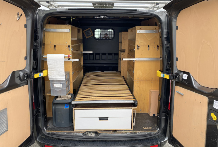 Ford TRANSIT CUSTOM FG I 310 L2H1 2.0 TDCi DOUBLE CABINE S&S 170 CV 6 PLACES + AMENAGEE --PAS DE TVA