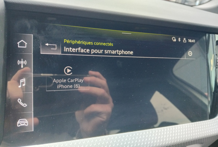 Audi A1 SPORTBACK 30 TFSi 110 CV S-line - sièges chauffants - 