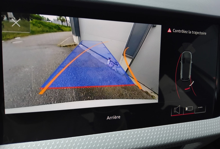 Audi A1 SPORTBACK 30 TFSi 110 CV S-line - sièges chauffants - 