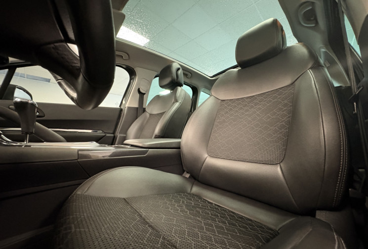 Peugeot 3008 2.0 163 cv 
