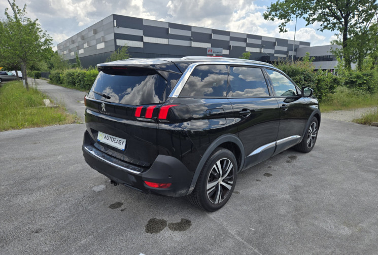 Peugeot 5008 1.2 PureTech 130ch Allure S&S * moteur neuf * Attelage * 7 places * 