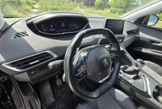 Peugeot 5008 1.2 PureTech 130ch Allure S&S * moteur neuf * Attelage * 7 places * 