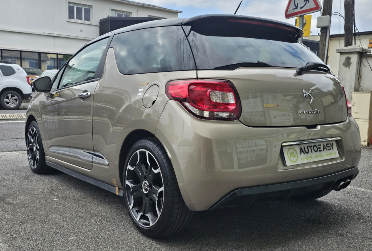 Citroën DS3  1.6 HDi 110 cv Sport Chic 1 ére main