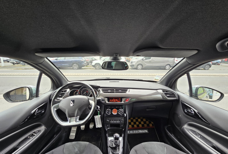 Citroën DS3  1.6 HDi 110 cv Sport Chic 1 ére main