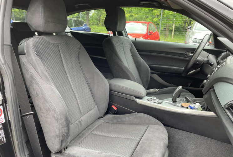 BMW Série 1 118iA 136 ch M Sport 3 p / 75000 km / Entretiens à jour