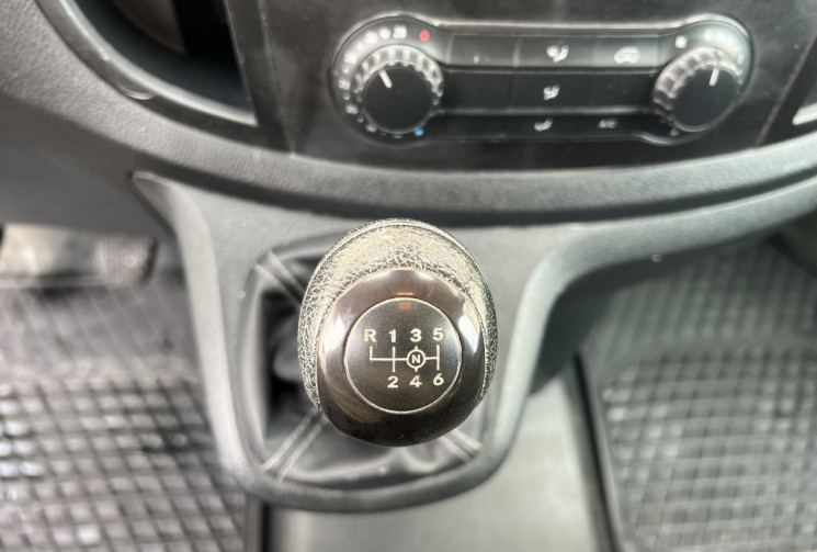 Mercedes Vito Fourgon LONG 111 1.6 CDI 114 CH CAMÉRA DE RECUL