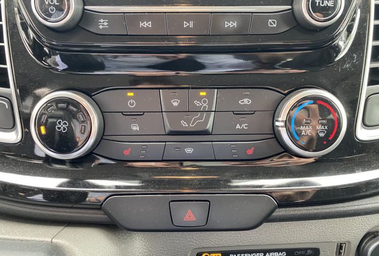 Ford CUSTOM I 310 L2H1 2.0 TDCi DOUBLE CABINE S&S 170 CV 6 PLACES + AMENAGEE --PAS DE TVA