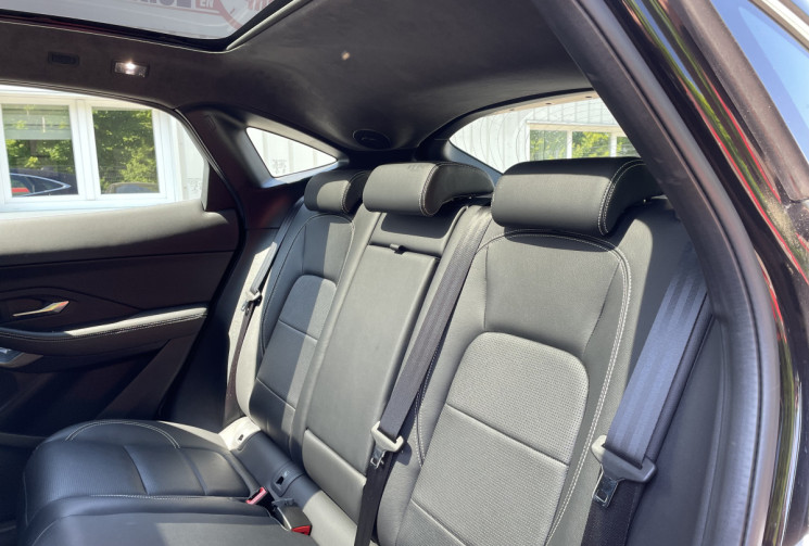 Jaguar E-Pace D165 ch MHEV R-Dynamic BVA AWD/Toit Pano/Apple CarPlay/ Sellerie Cuir et Elect. 