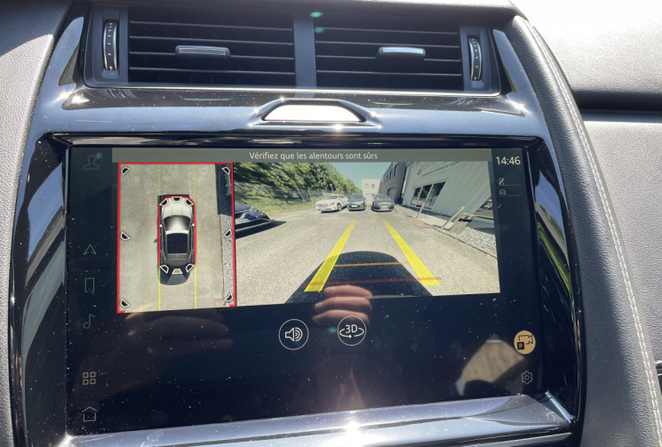 Jaguar E-Pace D165 ch MHEV R-Dynamic BVA AWD/Toit Pano/Apple CarPlay/ Sellerie Cuir et Elect. 