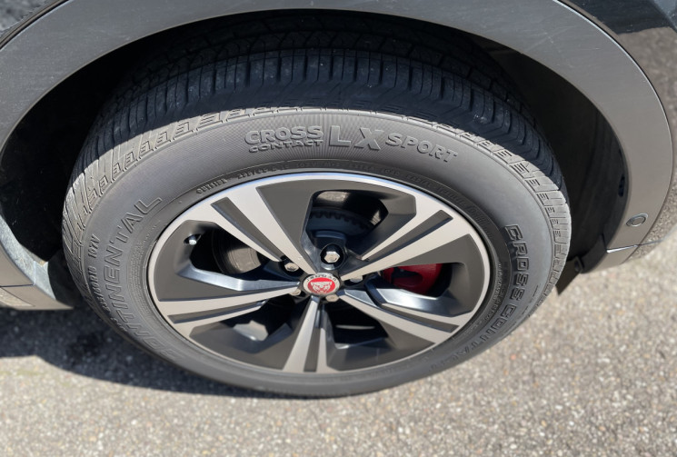 Jaguar E-Pace D165 ch MHEV R-Dynamic BVA AWD/Toit Pano/Apple CarPlay/ Sellerie Cuir et Elect. 