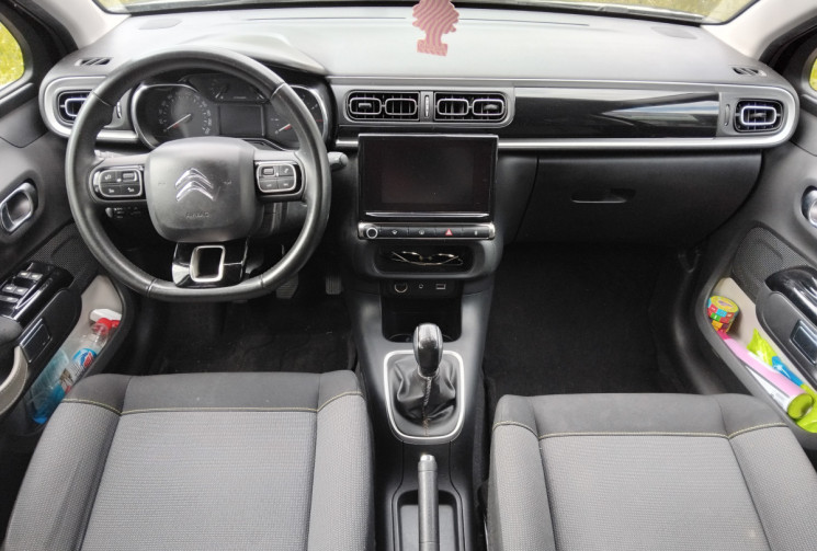 Citroën C3 1.2  PureTech SHINE 110 CV - Carplay