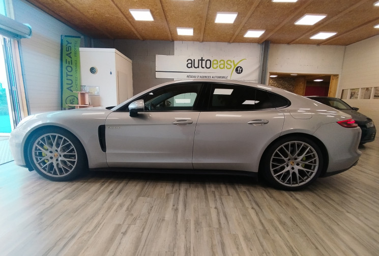 Porsche Panamera 4 E-Hybrid 2.9 DFi V6 24V 462 Plug in Hybrid PDK8 330 cv Boîte auto