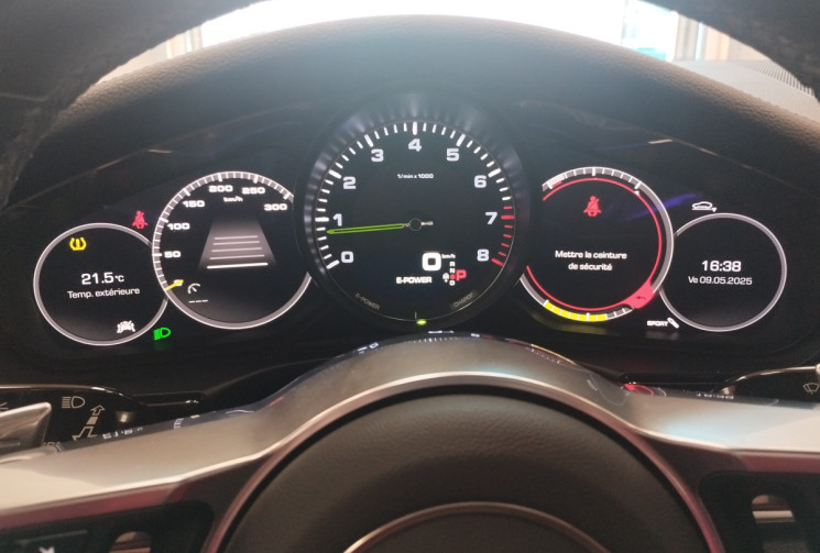 Porsche Panamera 4 E-Hybrid 2.9 DFi V6 24V 462 Plug in Hybrid PDK8 330 cv Boîte auto