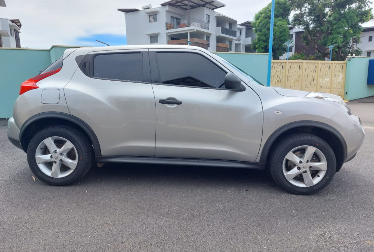 Nissan Juke I Phase 2 1.6 i 16V 2WD 117 cv Acenta // Bon état // Très faible kilométrage
