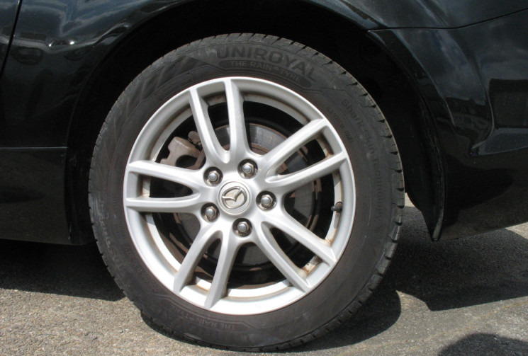 Mazda MX-5 III 1.8 MZR 126 Elegance
