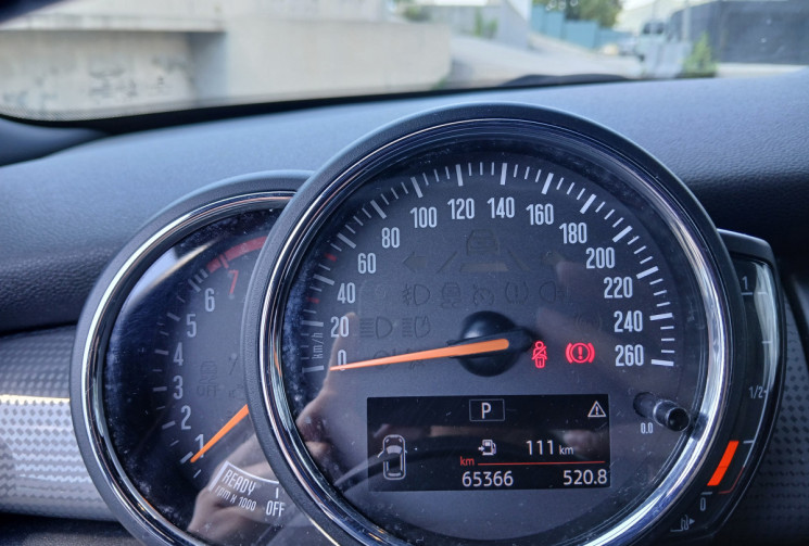 Mini Mini 3 (F56) 3 Portes Cooper 1.5 i 12V DCT7 CHILI