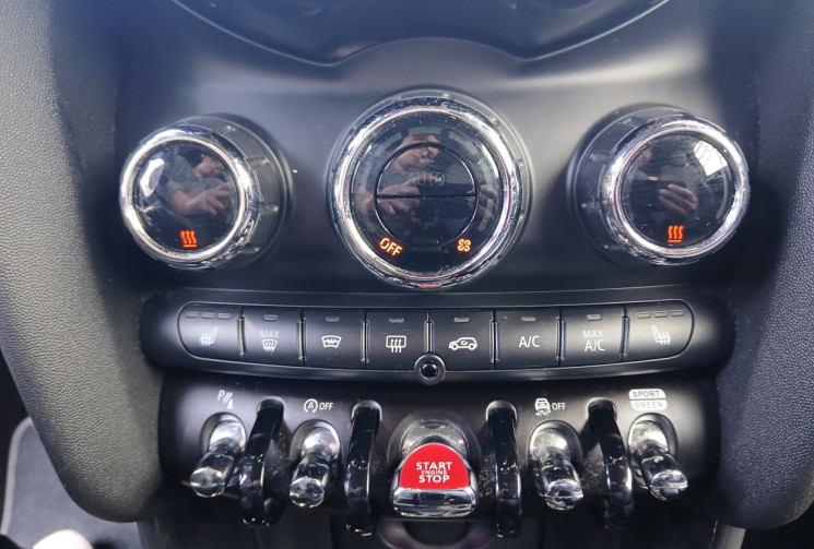 Mini Mini 3 (F56) 3 Portes Cooper 1.5 i 12V DCT7 CHILI