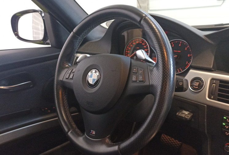 BMW Série 3 325i E90 LCi Pack M GARANTIE 6 MOIS 