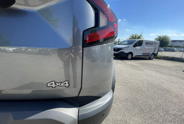Dacia Duster 1.0 / 130 CH / EXTREME CITY / 4x4