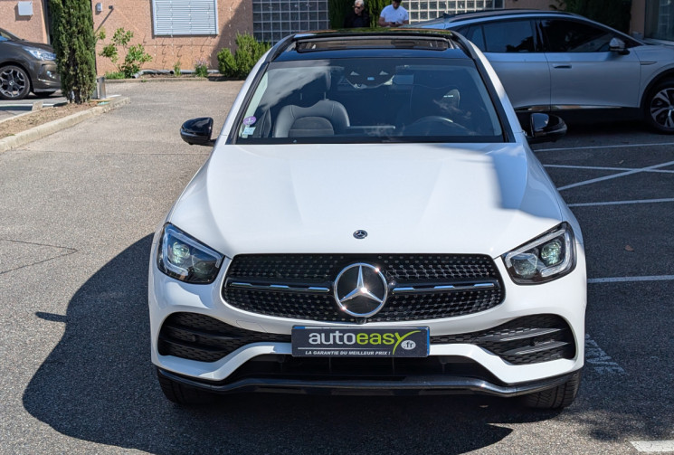 Mercedes GLC 300 E 211+122ch AMG Line 4Matic 9G-Tronic / Entretien Mercedes-Benz 100%