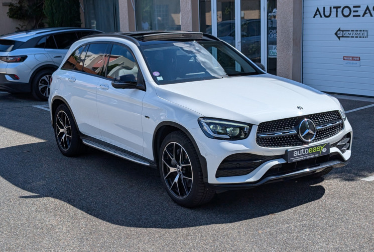 Mercedes GLC 300 E 211+122ch AMG Line 4Matic 9G-Tronic / Entretien Mercedes-Benz 100%