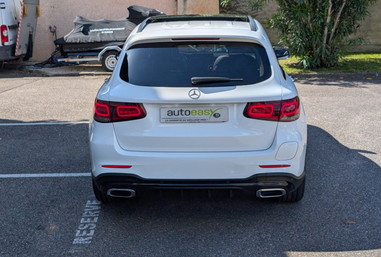 Mercedes GLC 300 E 211+122ch AMG Line 4Matic 9G-Tronic / Entretien Mercedes-Benz 100%