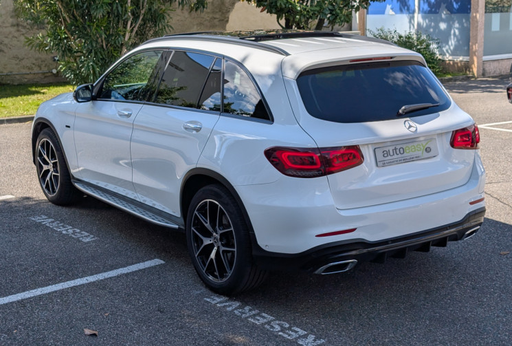 Mercedes GLC 300 E 211+122ch AMG Line 4Matic 9G-Tronic / Entretien Mercedes-Benz 100%