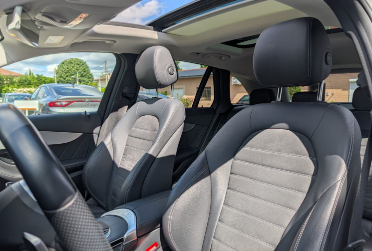 Mercedes GLC 300 E 211+122ch AMG Line 4Matic 9G-Tronic / Entretien Mercedes-Benz 100%