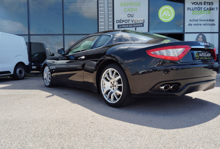 Maserati GranTurismo 4.2 BA 