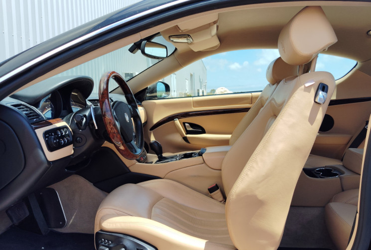 Maserati GranTurismo 4.2 BA 