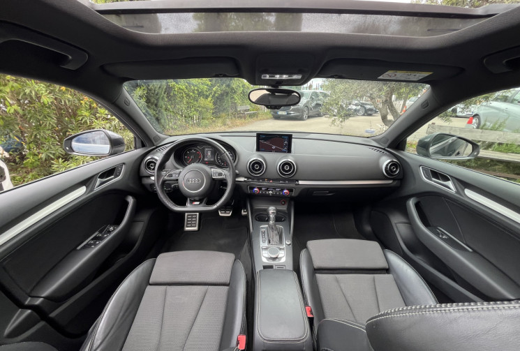 Audi A3 Sportback 2.0 TDI 150 ch S line S tronic 6 / CAMERA / TOIT OUVRANT / REGULATEUR ADAPTATIF  