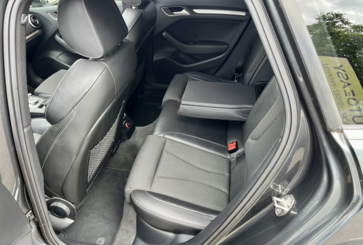 Audi A3 Sportback 2.0 TDI 150 ch S line S tronic 6 / CAMERA / TOIT OUVRANT / REGULATEUR ADAPTATIF  