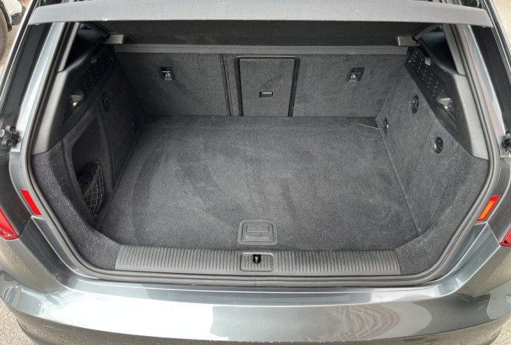 Audi A3 Sportback 2.0 TDI 150 ch S line S tronic 6 / CAMERA / TOIT OUVRANT / REGULATEUR ADAPTATIF  