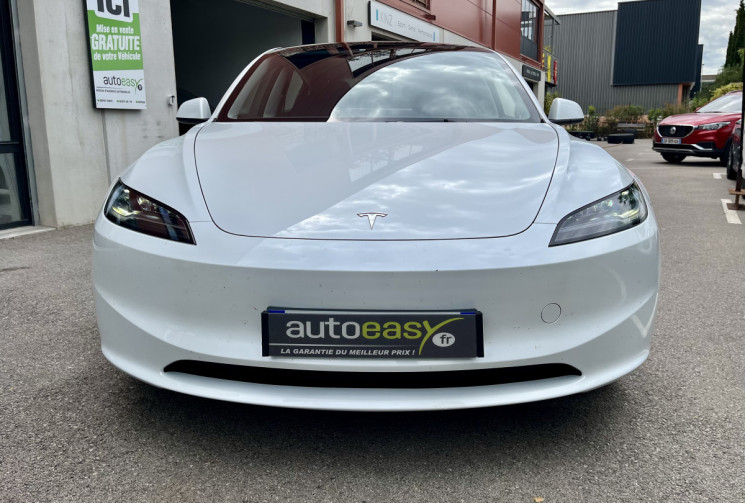 Tesla Model 3 HIGHLAND STANDARD RWD 275 CH / 1°MAIN