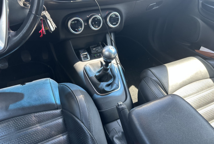 Alfa Romeo GIULIETTA III 2.0 JTDm S&S 150 LUSSO / DISTRI FAIT