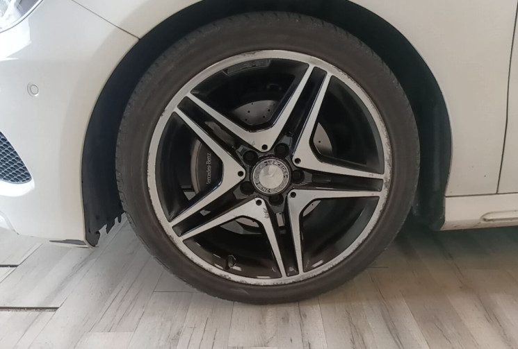 Mercedes Classe A Pack AMG (W176) 200 CDi 1.8 CDI 16V DPF BlueEFFICIENCY S&S 136 cv