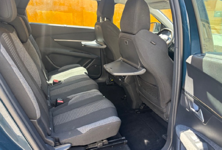 Peugeot 5008 1.2 130 ACTIVE PACK EAT8 origine France 2eme main / CAMERA / SIEGE CHAUFFANT
