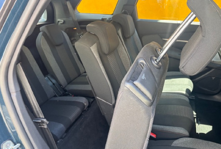 Peugeot 5008 1.2 130 ACTIVE PACK EAT8 origine France 2eme main / CAMERA / SIEGE CHAUFFANT