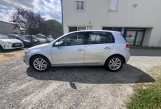 Volkswagen Golf 1.6 TDI 105ch BlueMotion FAP Confortline 5p