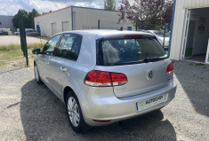 Volkswagen Golf 1.6 TDI 105ch BlueMotion FAP Confortline 5p