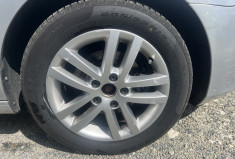 Volkswagen Golf 1.6 TDI 105ch BlueMotion FAP Confortline 5p