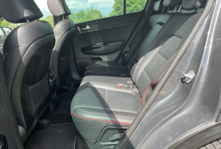 Kia Sportage 1.6 CRDI GT LINE PREMIUM 1ERE MAIN