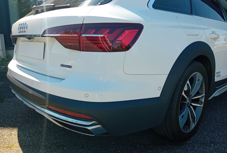 Audi A4 ALLROAD 40 TDI 190 ch Avus quattro S tronic 7 - Toit Ouvrant - 
