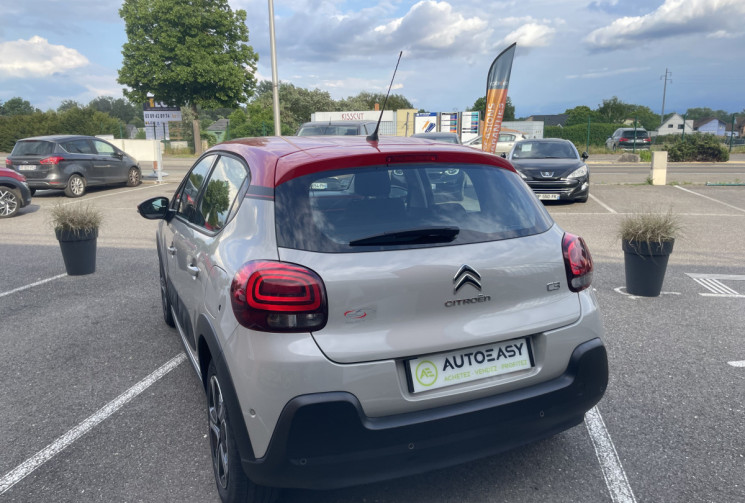Citroën C3  1.2 Pure Tech 82 ch SHINE  Courroie de distribution OK entretien suivi